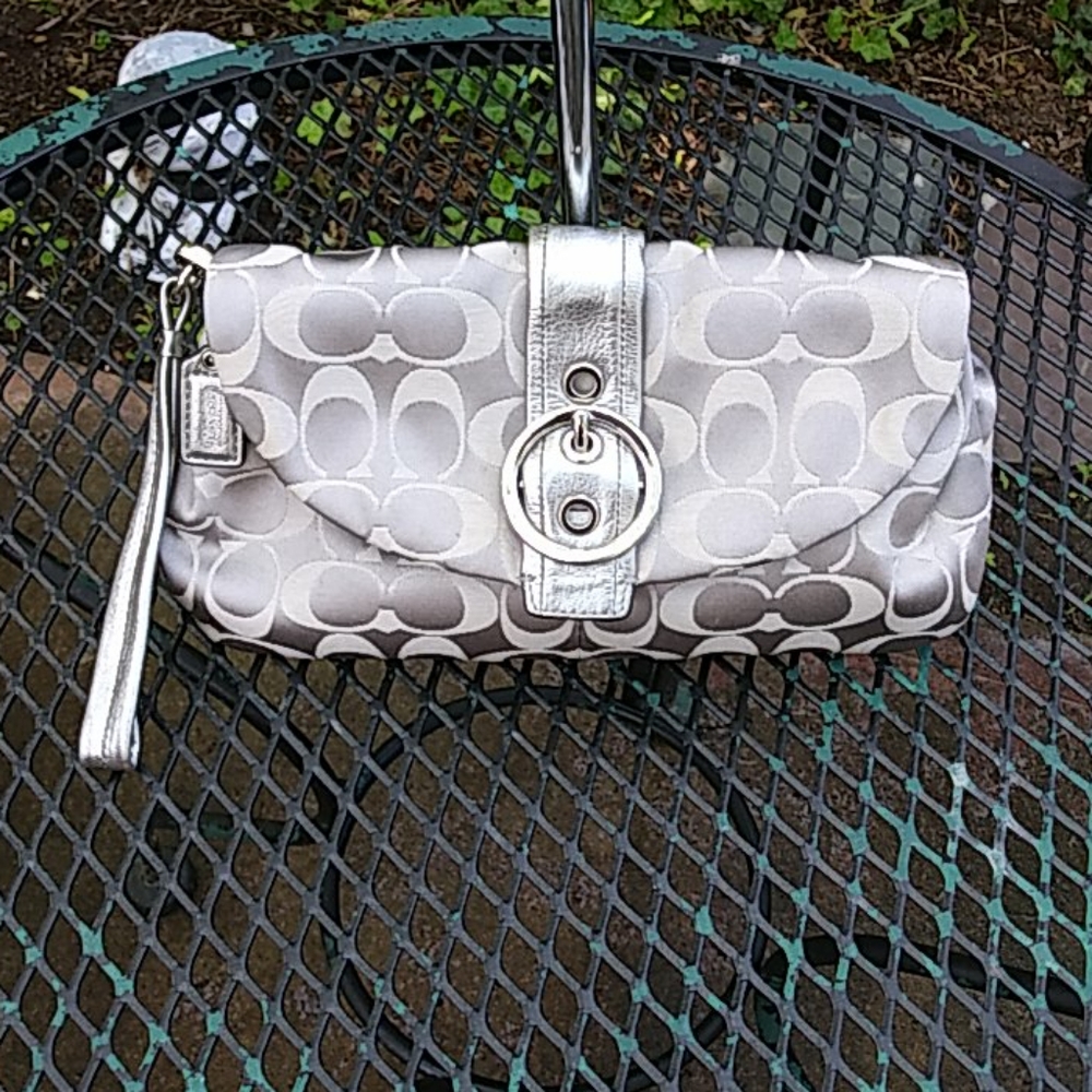 Coach Vintage clutch